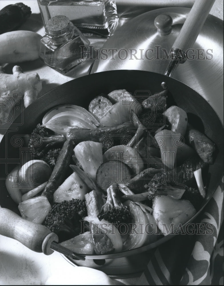 1999 Press Photo Mixed Vegetables Dish- Historic Images