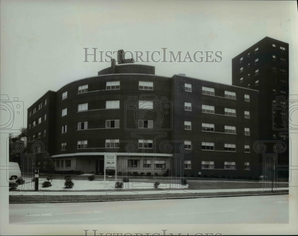 1964 Press Photo Apartments-Cupri House Shaker Blvd- Historic Images