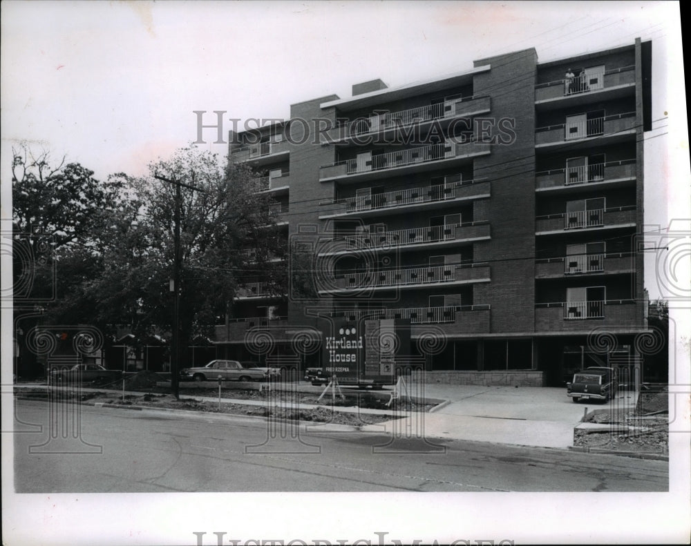 1965 Press Photo Kirtland House Apartments- Historic Images