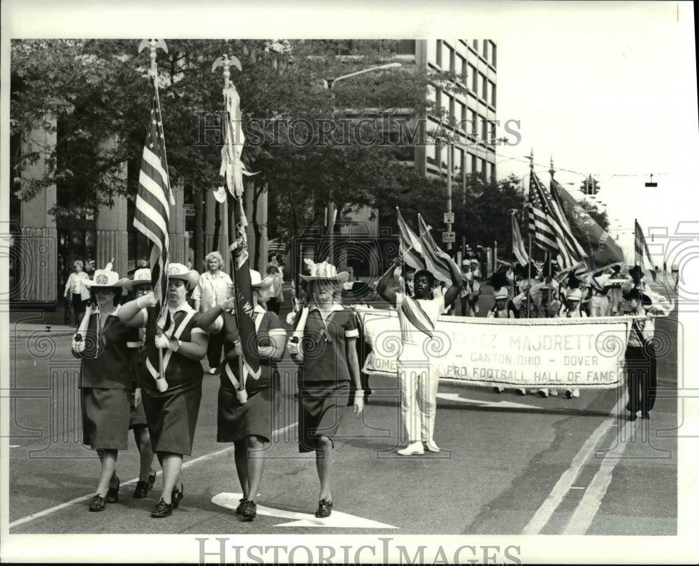 1984 Press Photo The V.F.W. Parade- Historic Images