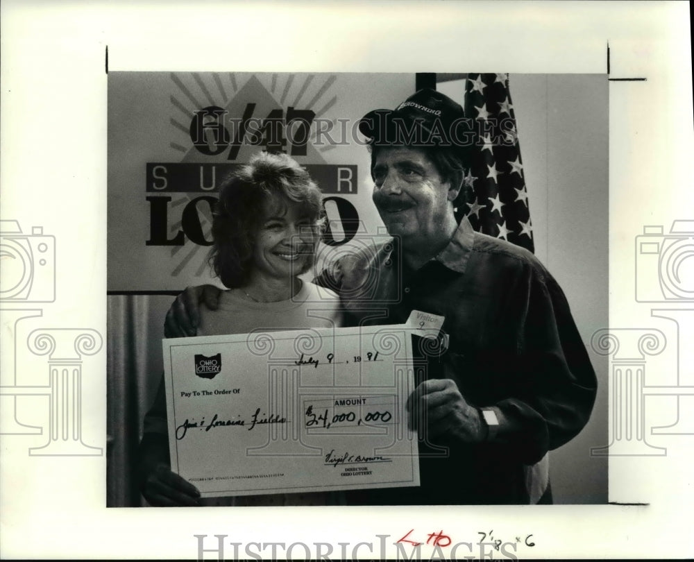 1991 Press Photo The Ohio lottery winners- Historic Images