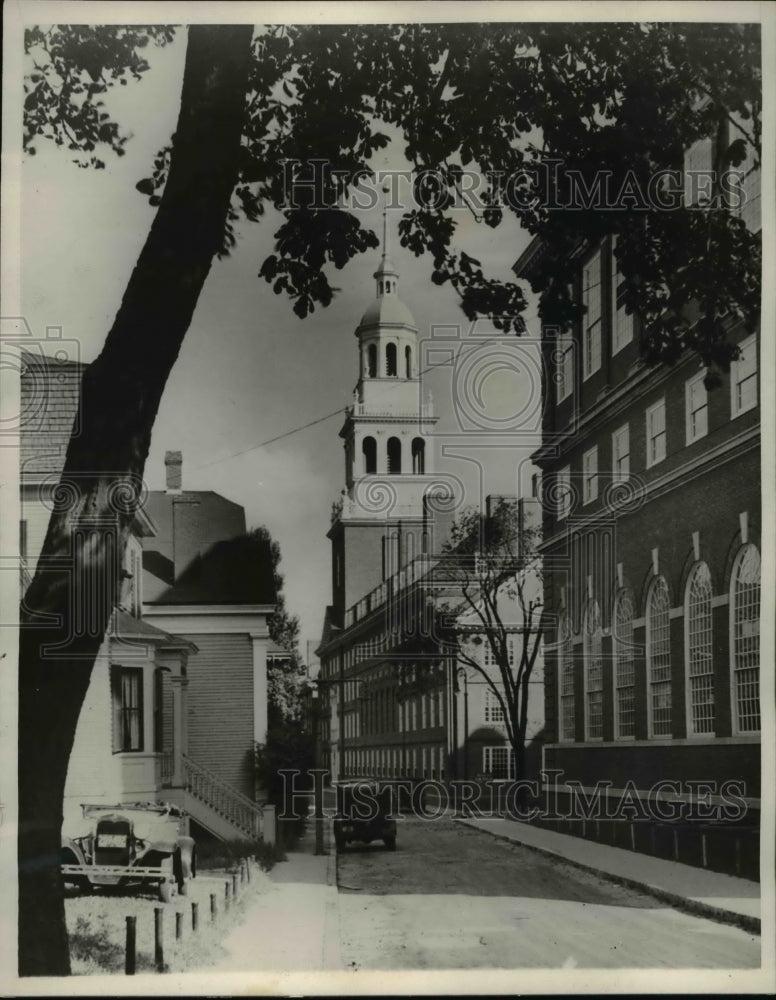 1930 Press Photo Old Colonial Style of the Buildings at Harvard University- Historic Images