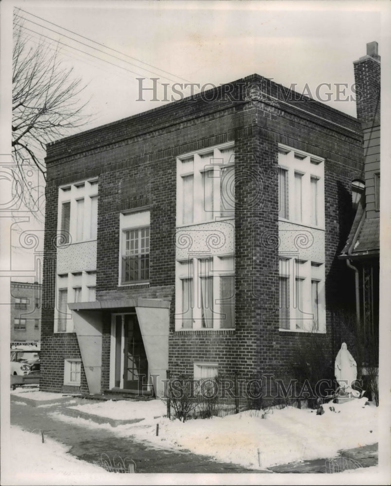 1968 Press Photo Building Apartments.- Historic Images