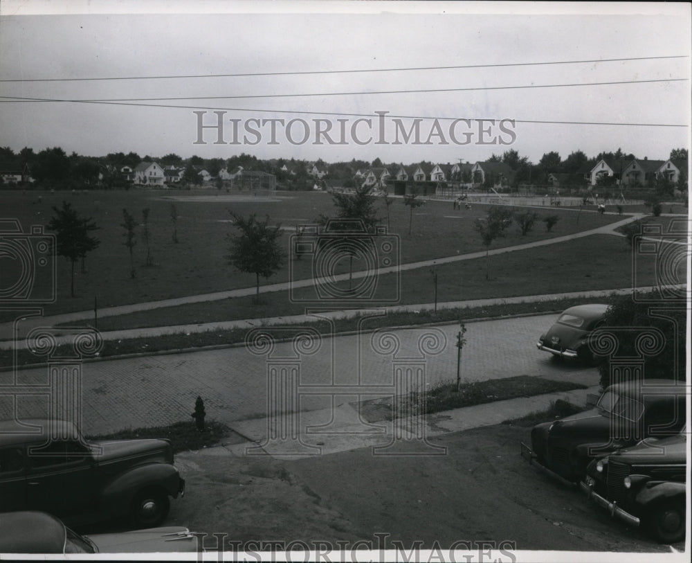 1951 Press Photo Hoeeron Playground- Historic Images