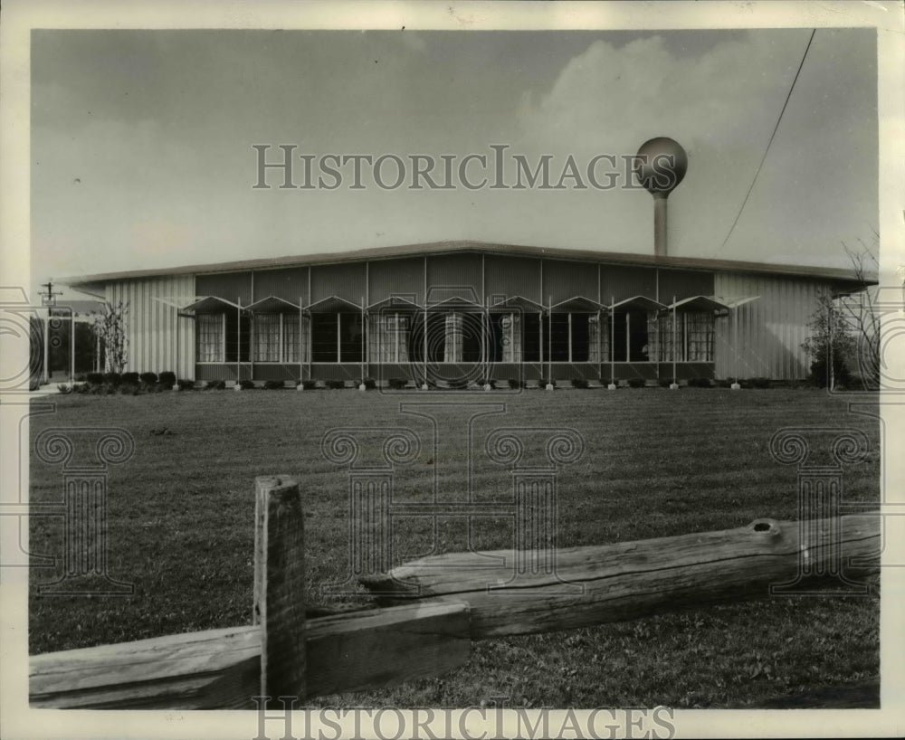 1960 Press Photo New Owens-Corning Fiberglass Plant- Historic Images