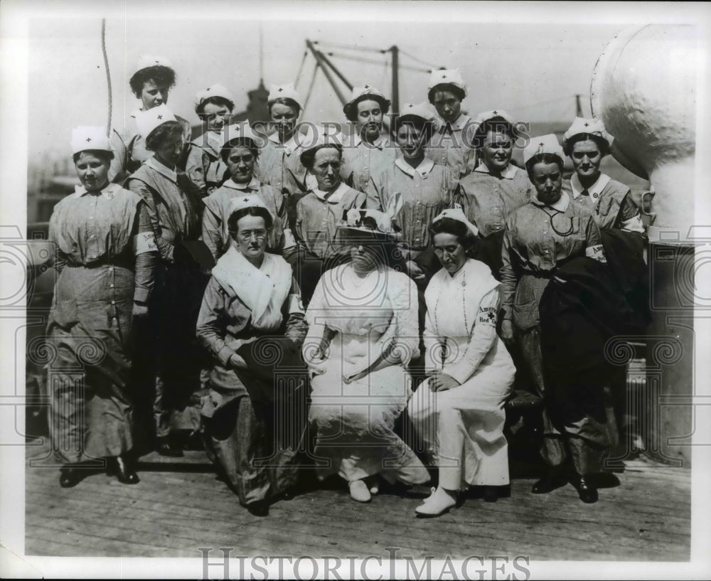 1966 Press Photo American Red Cross Volunteers- Historic Images