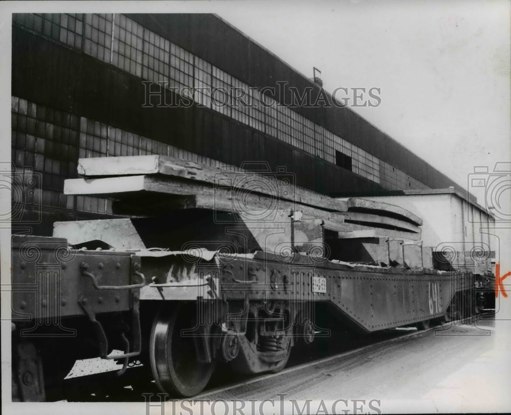 1969 Press Photo Carload of Steel Republic Steel Co- Historic Images