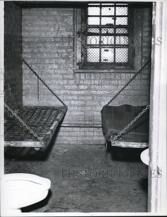1945 Press Photo Washington cottage cell Hudson Boys Farm - cva74494- Historic Images