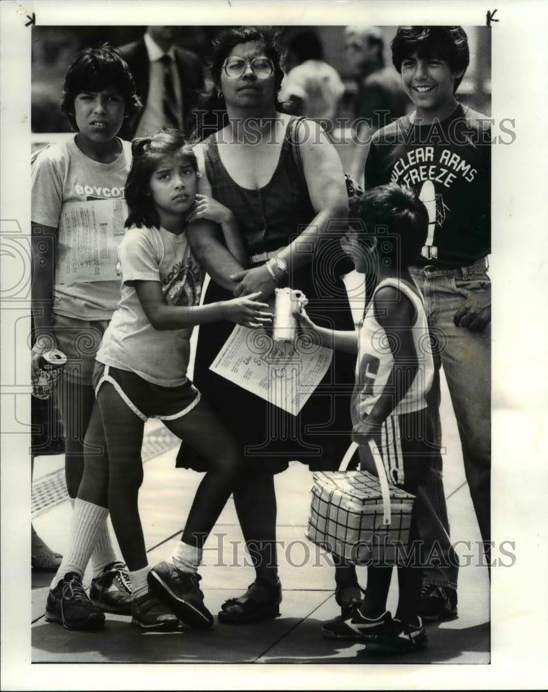 1984 Press Photo The rally protesting the US involvement in Nicaragua- Historic Images