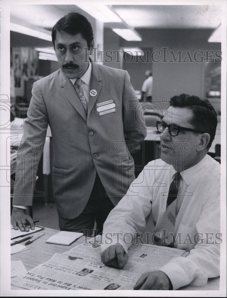 1968 Press Photo Euro Fuenmayor and John Rees- Historic Images