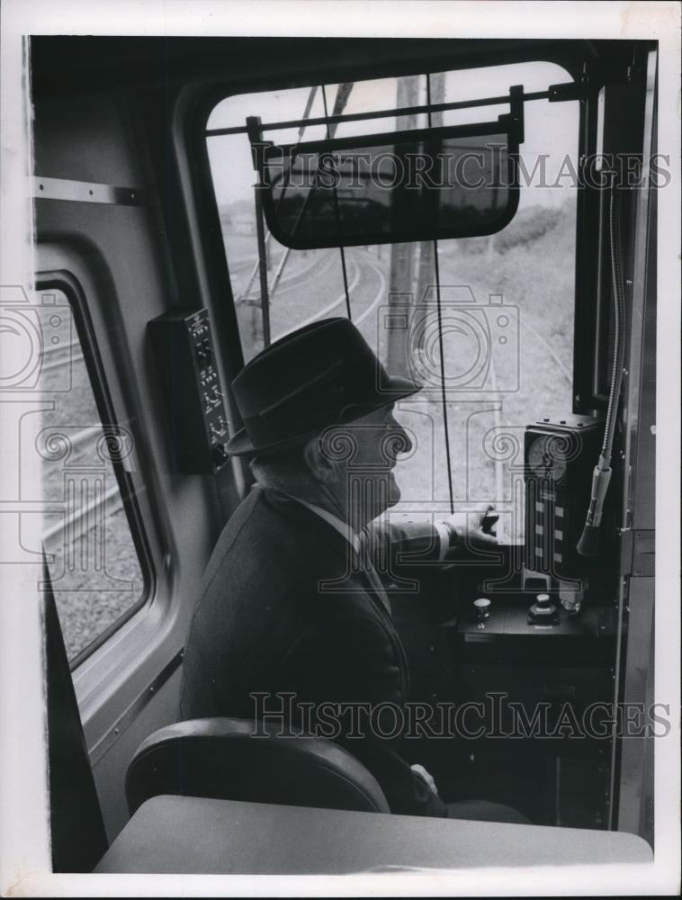 1967 Press Photo Carl A Roch Electrical technician for Cleveland Transit System- Historic Images