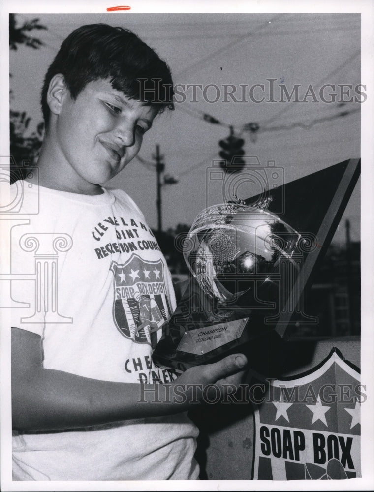 1968 Press Photo James Crawford Hold soap Box- Historic Images