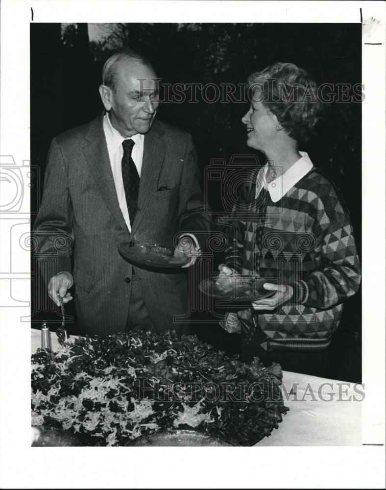 1991 Press Photo Mr. and Mrs Whithouse at the Gardeb Center Preview Party- Historic Images