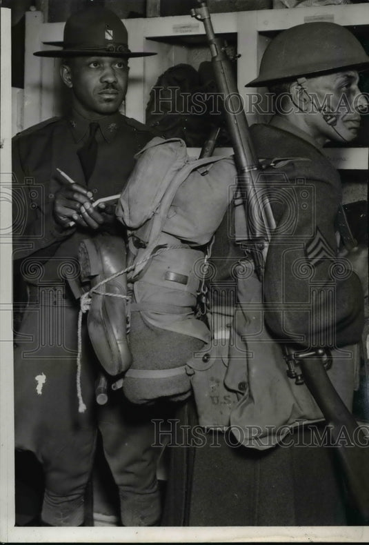 1941 Press Photo First Lieutenant Charles Cardner & Segeant James Warms- Historic Images