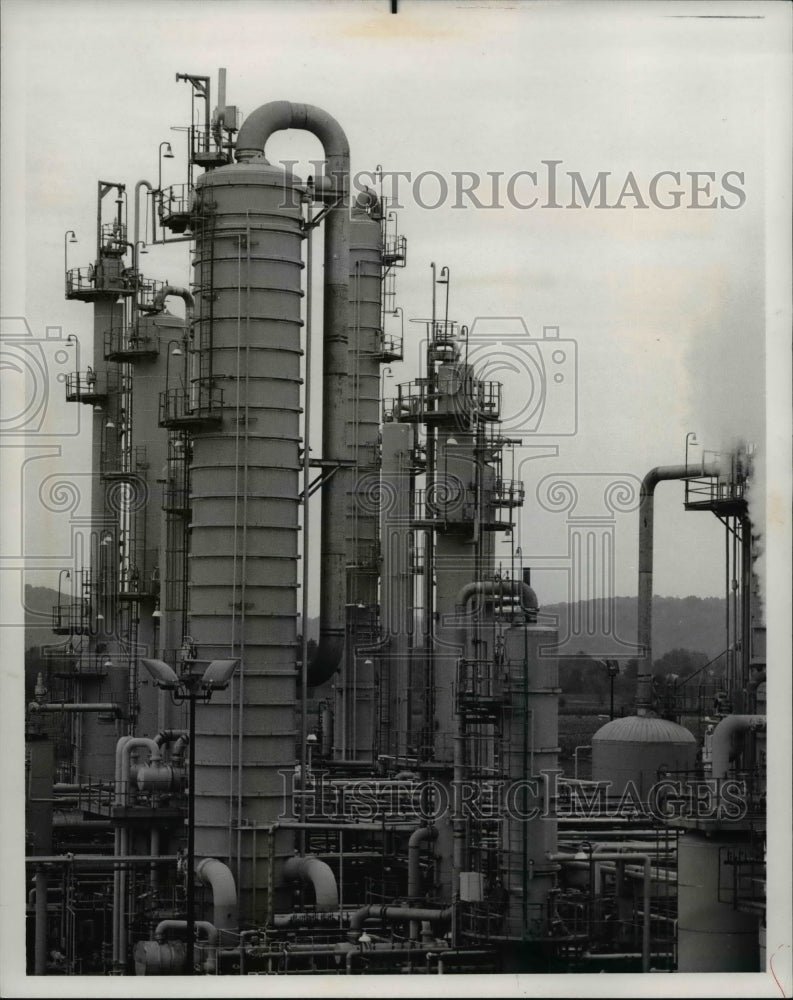 1969 Press Photo Synthetic phenol &amp; acetone producing plant of USS Chemicals  - Historic Images