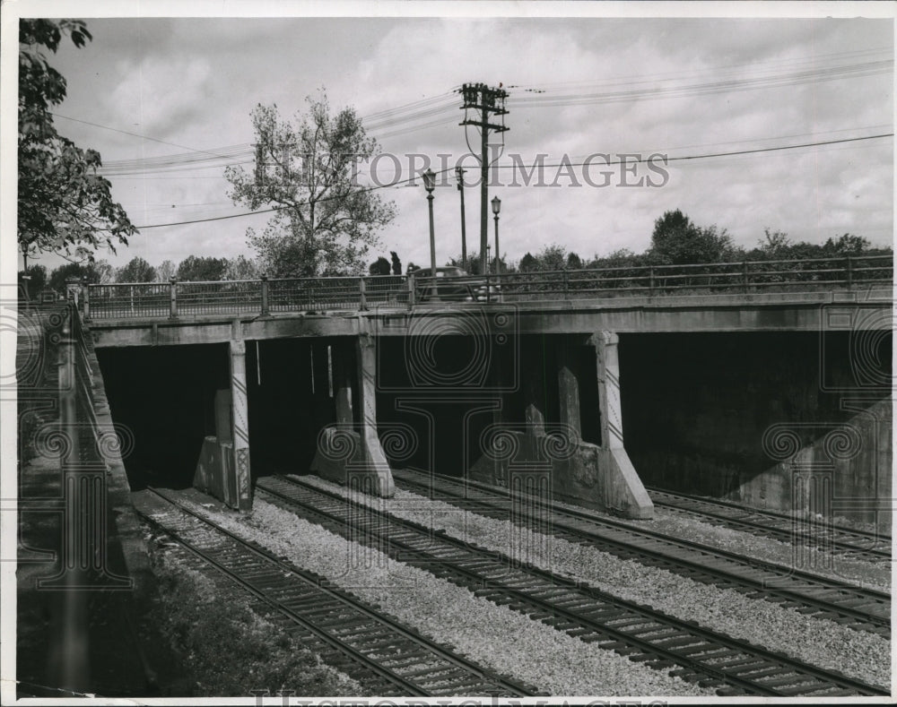 1941 Press Photo Detroit W. Blvd Bridge - Historic Images