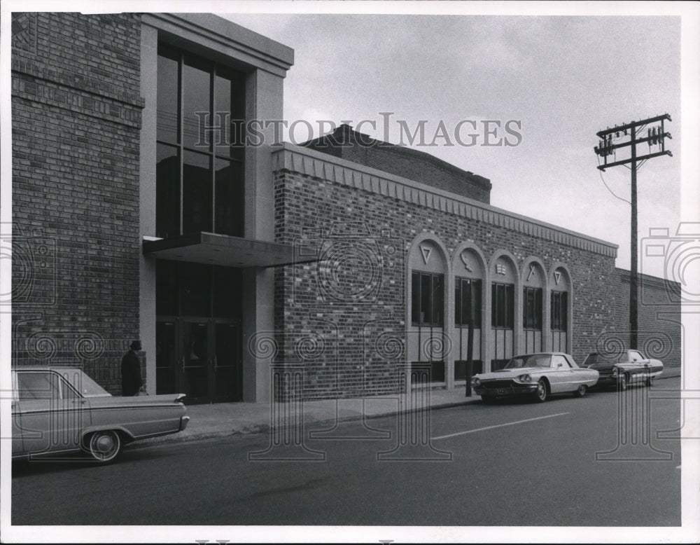 1966 Press Photo YMCA at Central Max Feldman Youth Center, E22nd St Cleveland - Historic Images