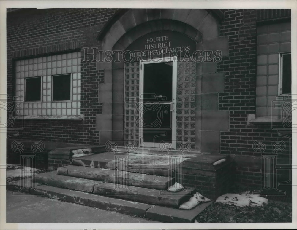 1969 Press Photo The Fourth District Police Station- Historic Images