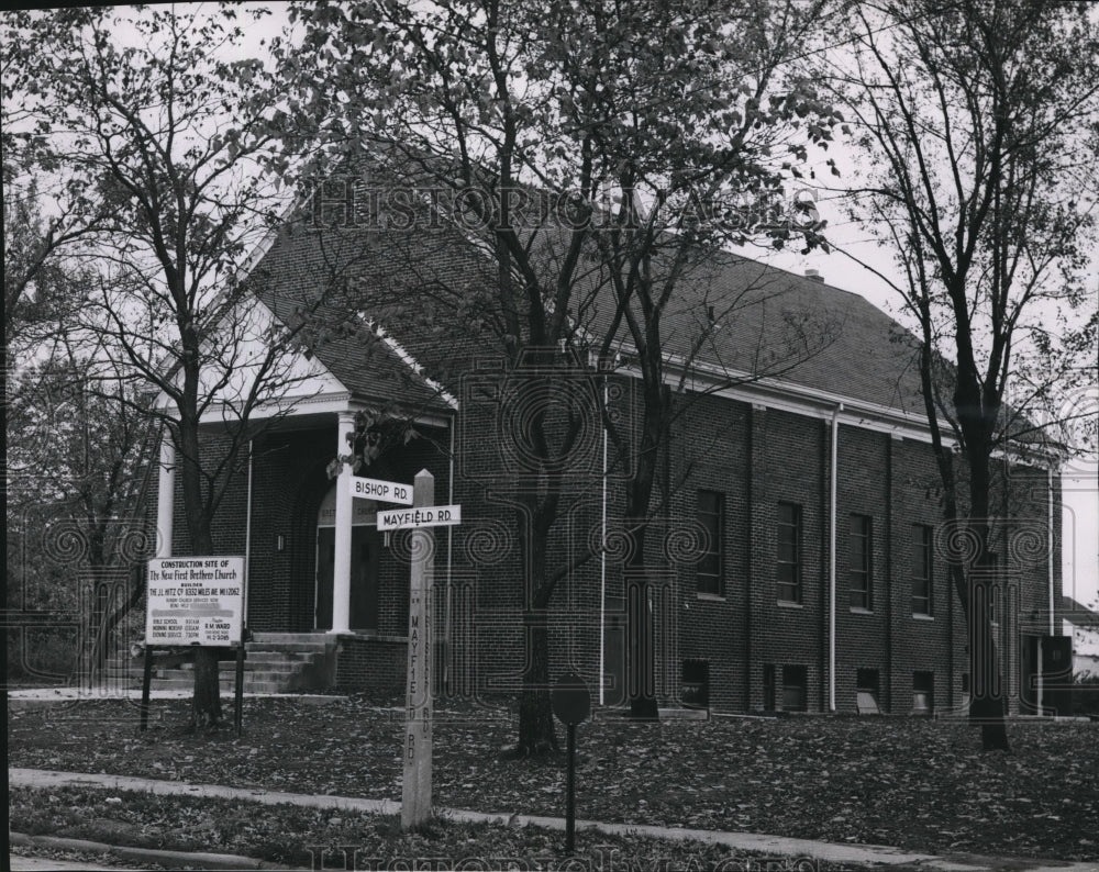 1951 Press Photo First Brethren Church, 5564 Mayfield Rd, Lyndhurst- Historic Images