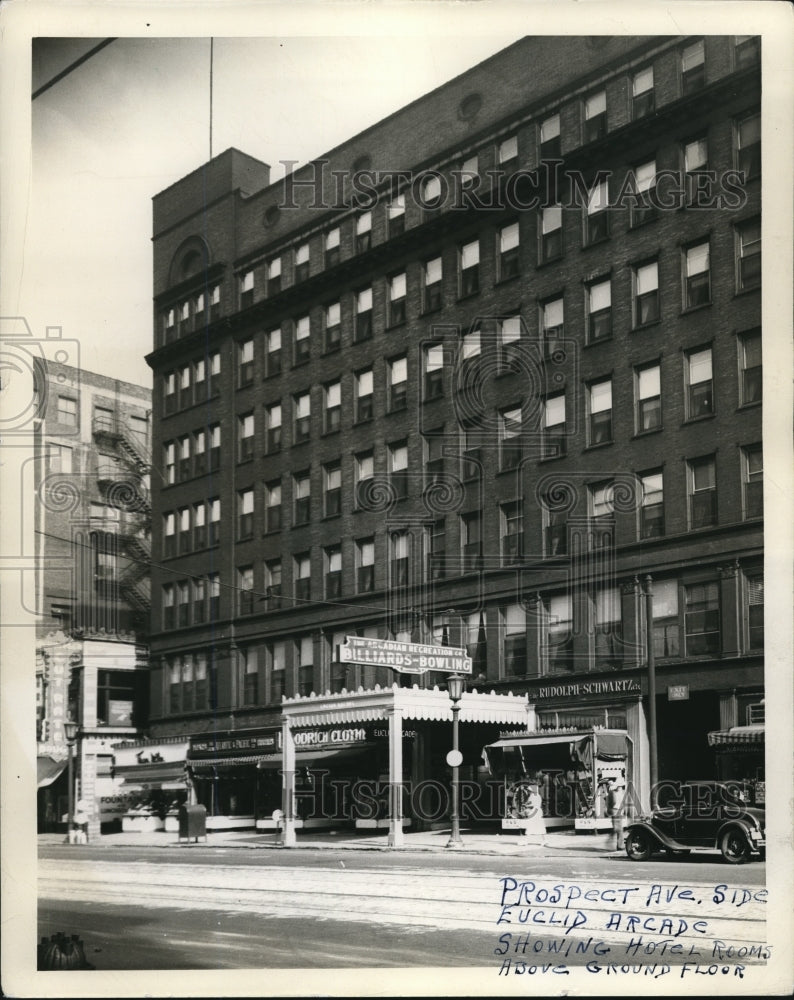 1961 Press Photo Colonial Hotel Building- Historic Images