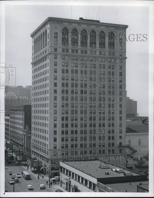 1958 Press Photo The Keith Building in Euclid & E. 17th- Historic Images
