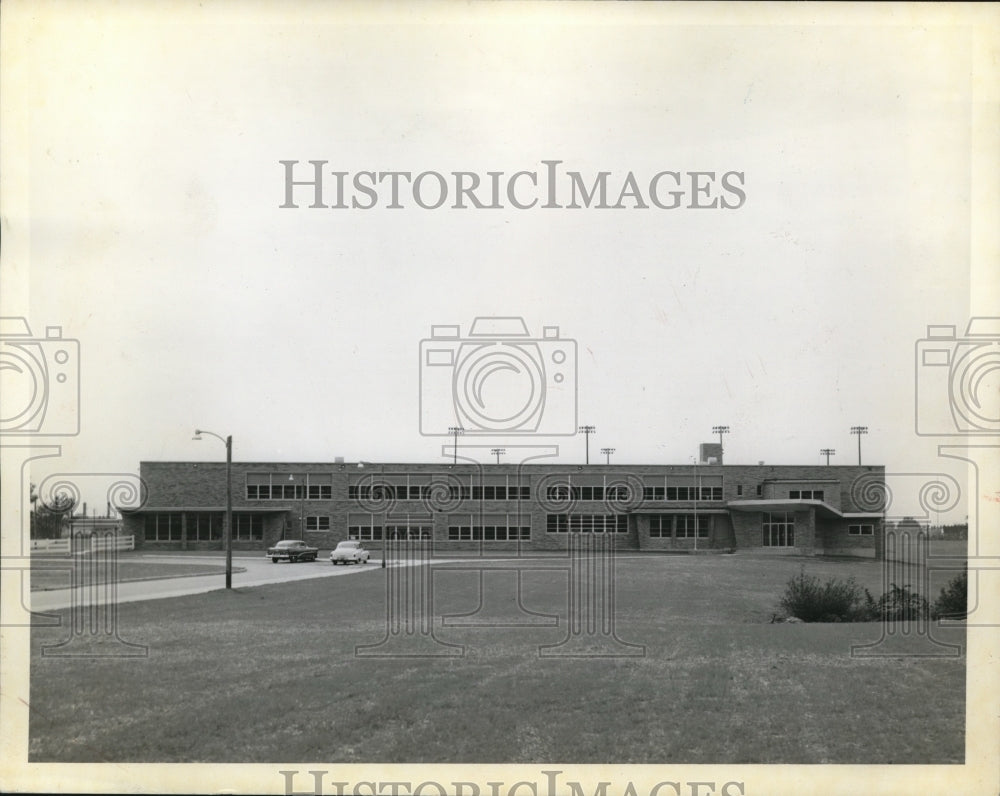 1956 Press Photo The Brookridge Elementary School building- Historic Images