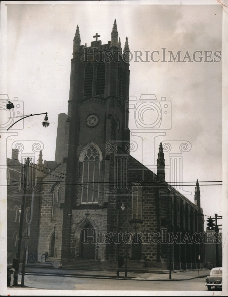 1954 Press Photo St. Peter&#39;s Church E 17th St. at Superior- Historic Images