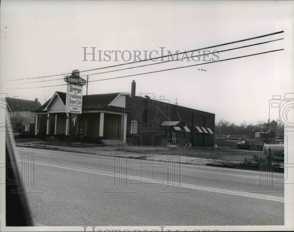 1968 Press Photo Cleveland La Scalo Resaturant on Broadway- Historic Images