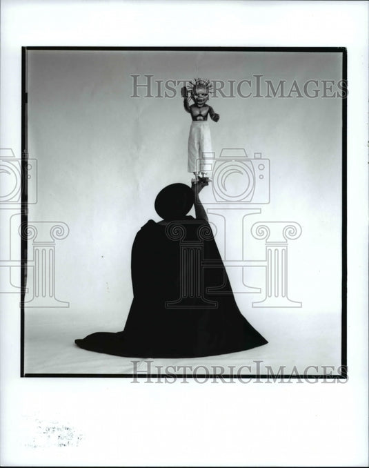 2000 Press Photo Cleveland School "An Urban Nutcracker "- Historic Images
