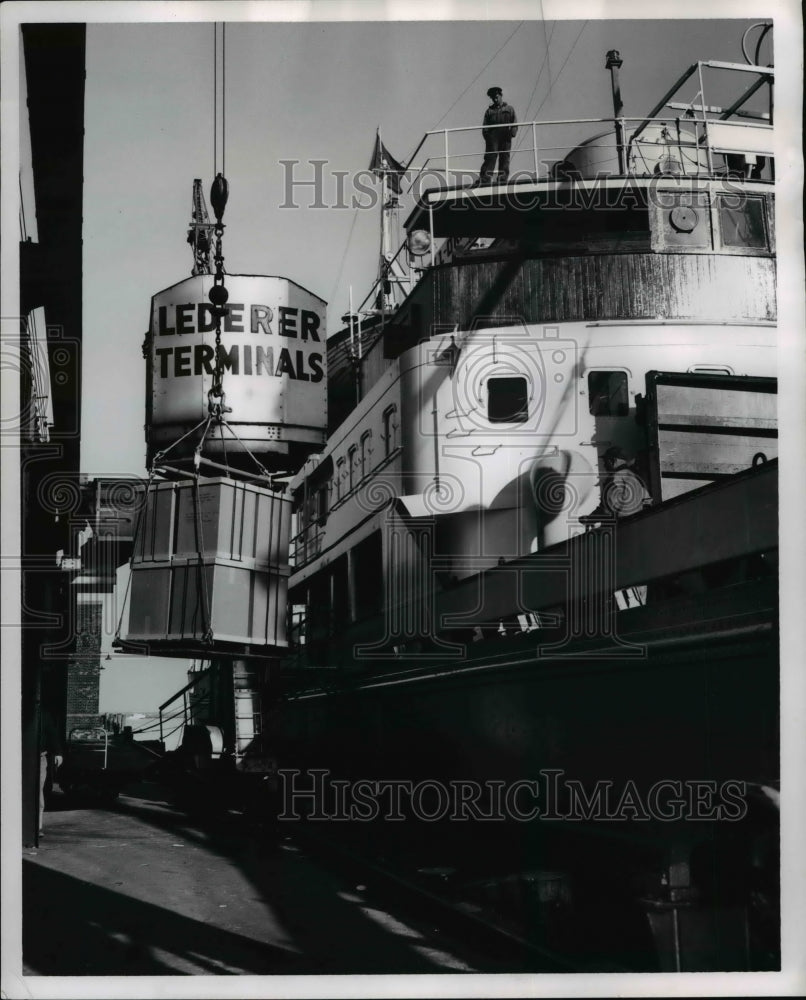 1961 Press Photo Fibre-glass water-softener tanks produced by Apex Reinforced - Historic Images