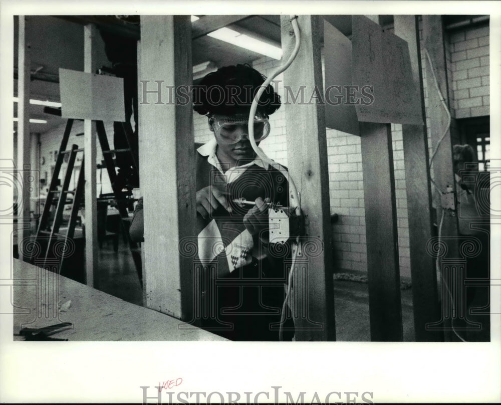 1991 Press Photo Construction for Max Hayes Vocational School- Historic Images