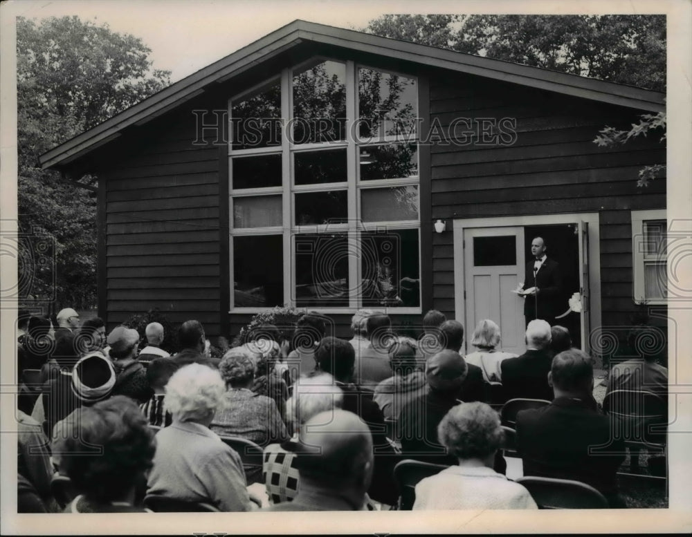 1960 Press Photo John S Rea speaks at dedication of Lake Erie Junior Museum - Historic Images