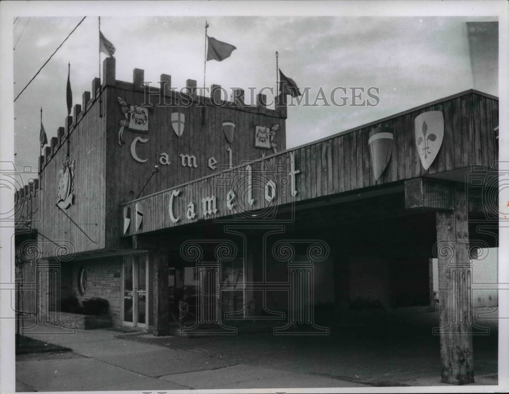 1966 Press Photo Camelot restaurant at Madison Ave- Historic Images