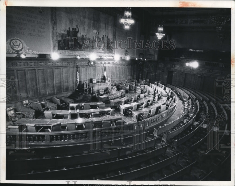 1974 Press Photo City Hall, City Council Chamber- Historic Images