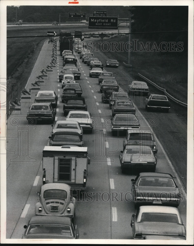 1972 Press Photo Traffic Jam- Historic Images