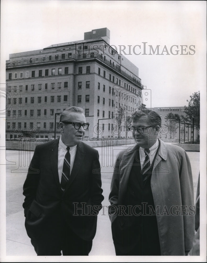 1969 Press Photo James Rhodes and Robert Morse- Historic Images