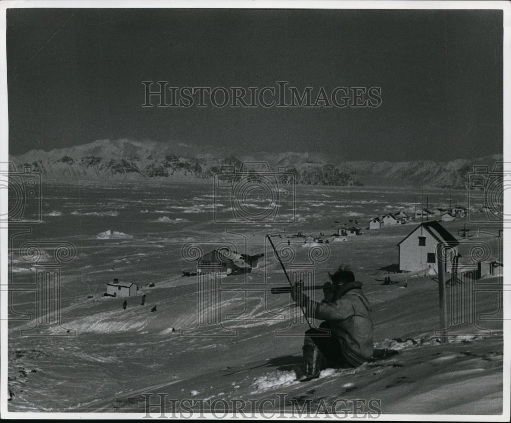 1954 Press Photo, Pond Inlet, Northwest Territory, Canada. - cvb04894- Historic Images