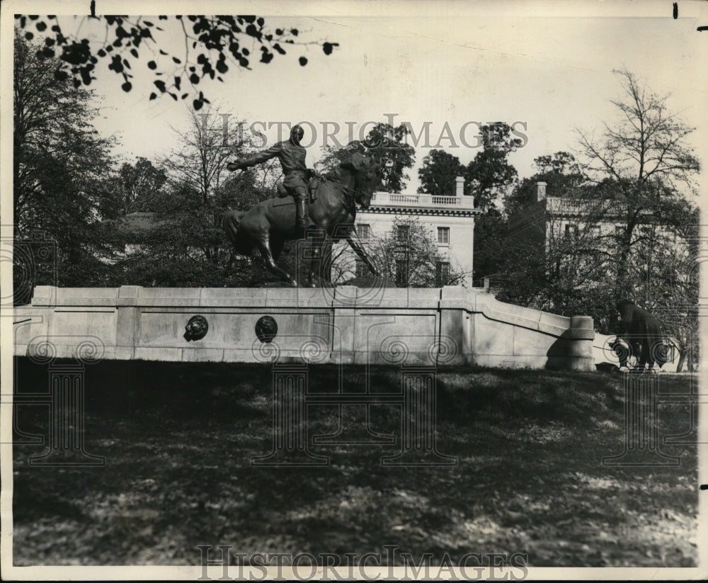 1931 Press Photo Equestrian Statue of General Sheridan in Washington D.C.- Historic Images