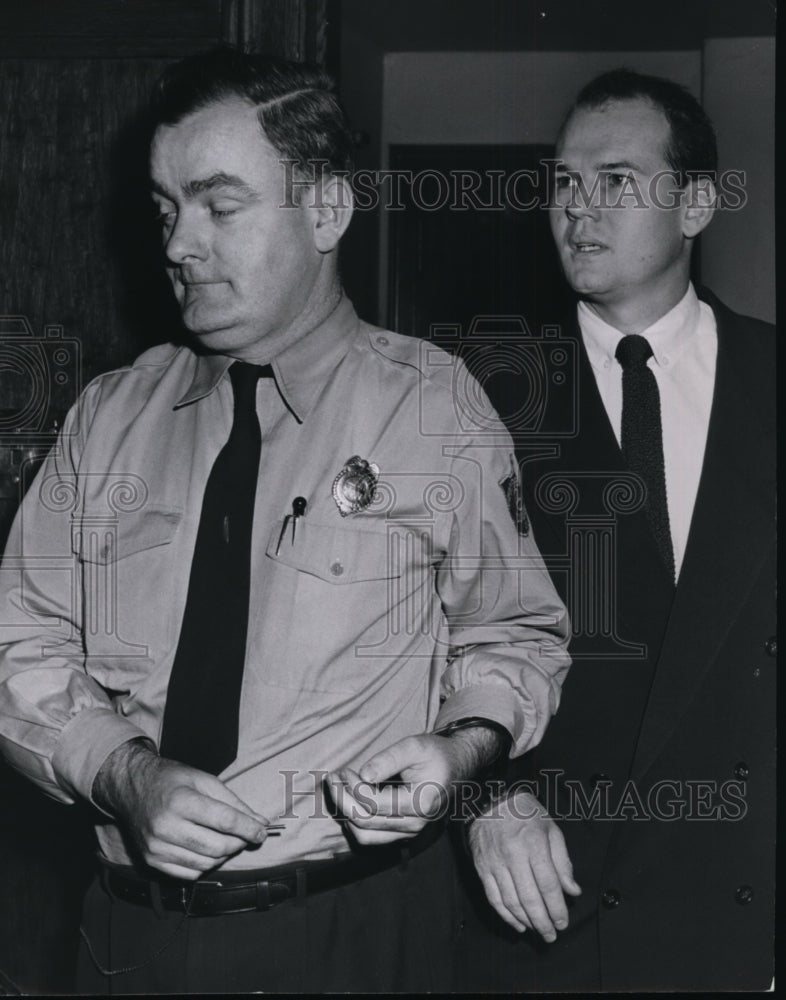 1954 Press Photo Dr. Sam Sheppard, Deputy Sheriff James Kilroy- Historic Images