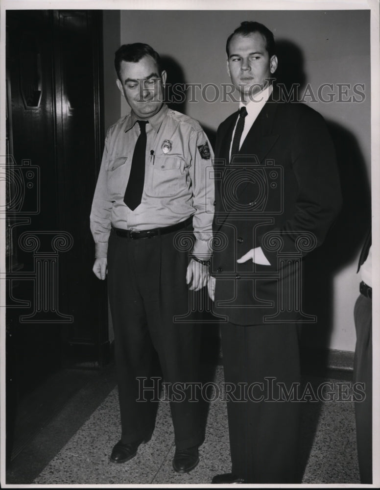 1954 Press Photo Dr. Sam Sheppard and Deputy James Kilroy - cvb09797- Historic Images