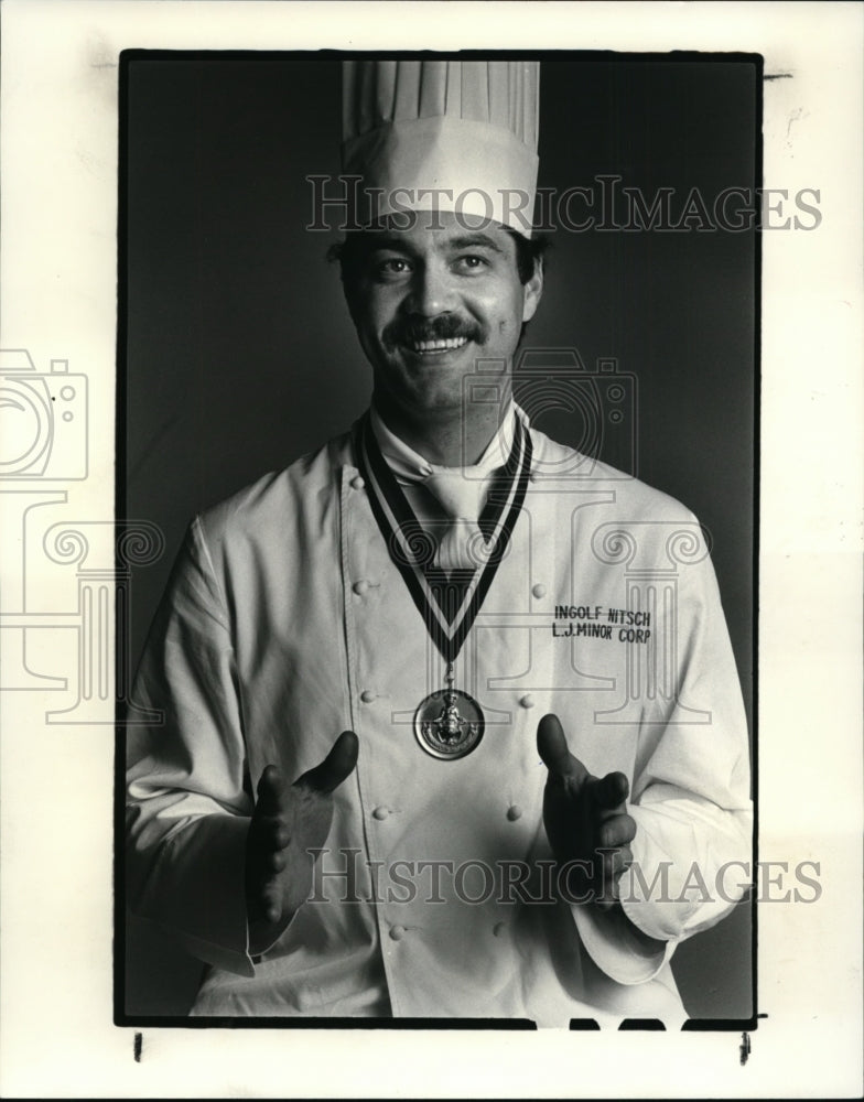 1984 Press Photo Igolf Nitsch and his medal - cvb13693