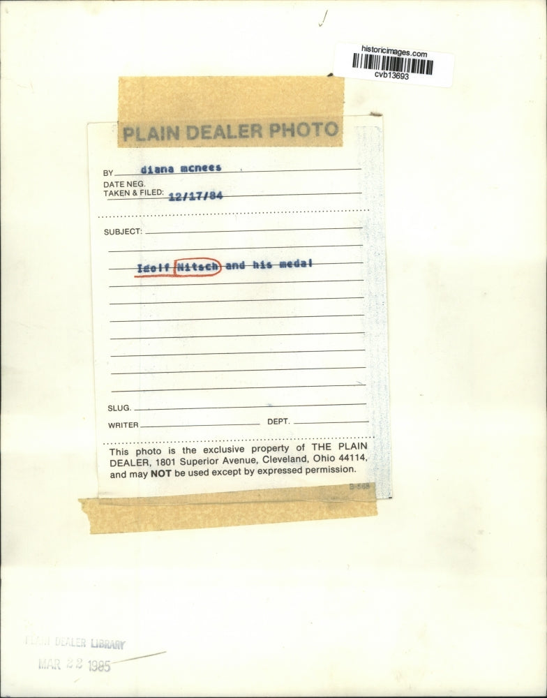 1984 Press Photo Igolf Nitsch and his medal - cvb13693