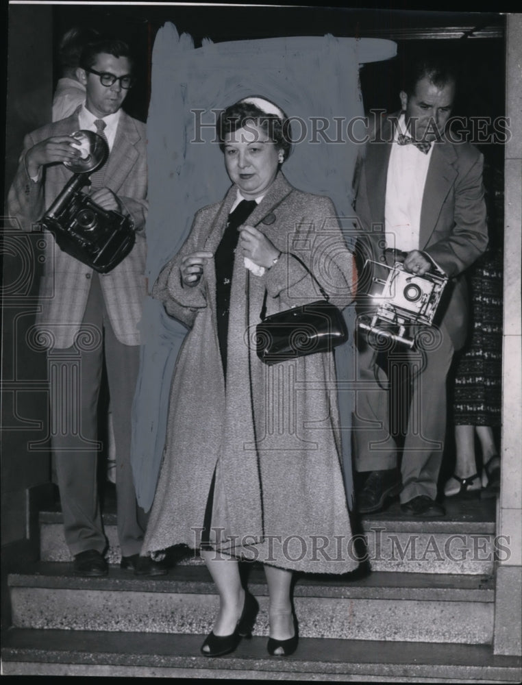 1954 Press Photo Ousted by the prosecution was Mrs. Grace L. Prinz - cvb14086- Historic Images