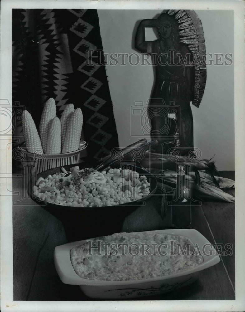 1964 Press Photo Fruits and Vegetables: Corn. - cvb16478