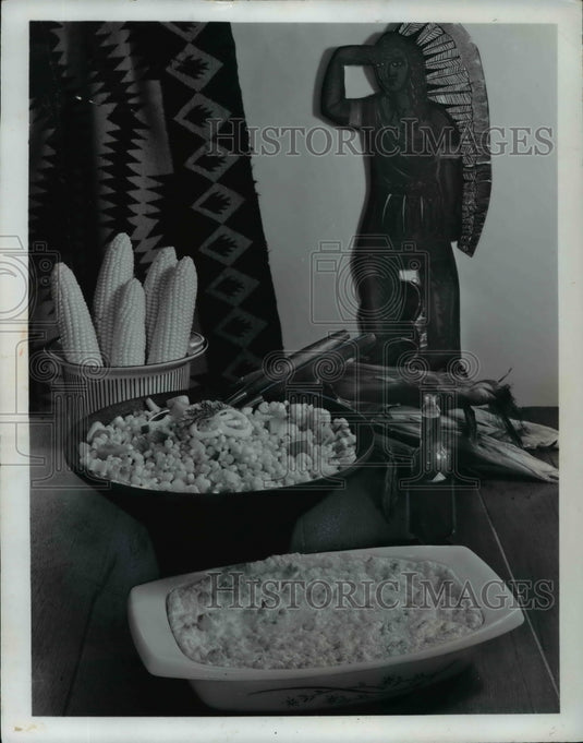 1964 Press Photo Fruits and Vegetables: Corn. - cvb16478
