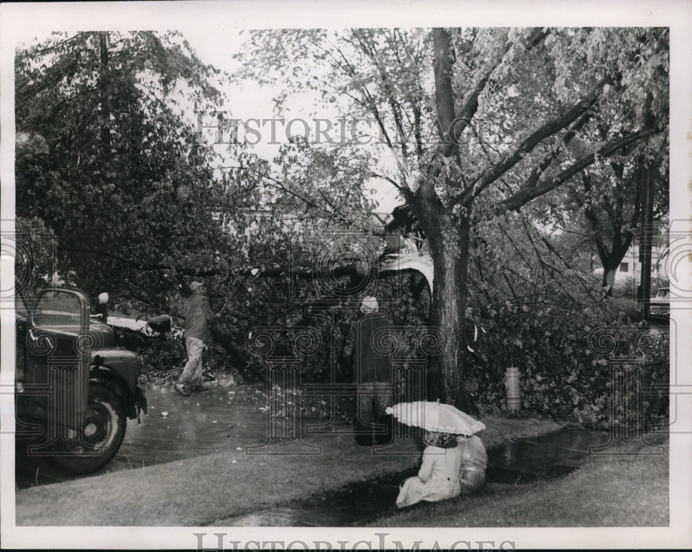 1957 Press Photo Milford Drive Parma-stormy day- Historic Images