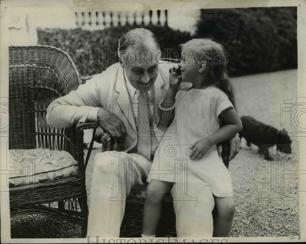 1932 Press Photo Mappring Campaign Plans - cvb19723