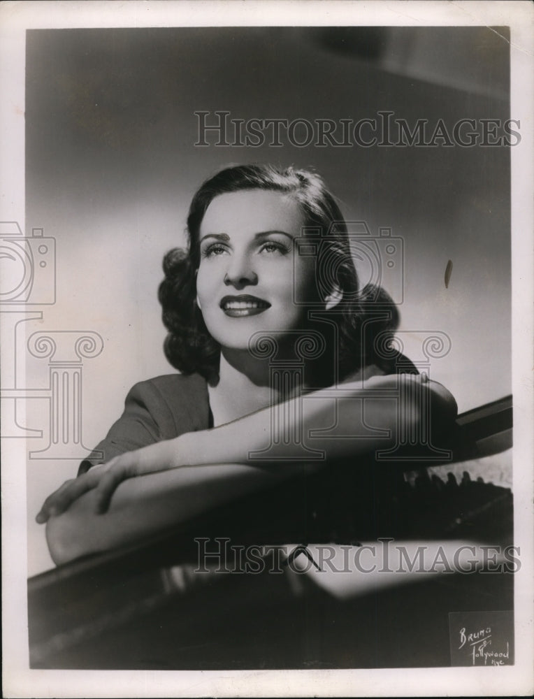 1951 Press Photo Dorothy Humel - cvb20763