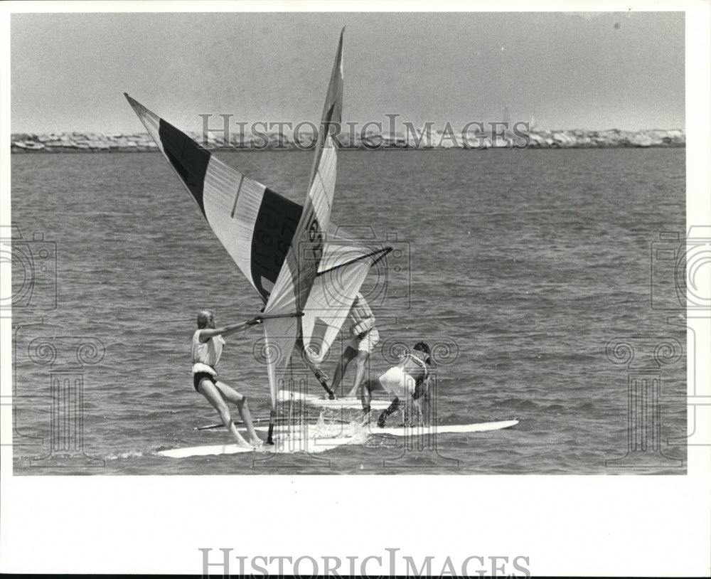 1981 Press Photo Wind Surfing - cvb20822- Historic Images