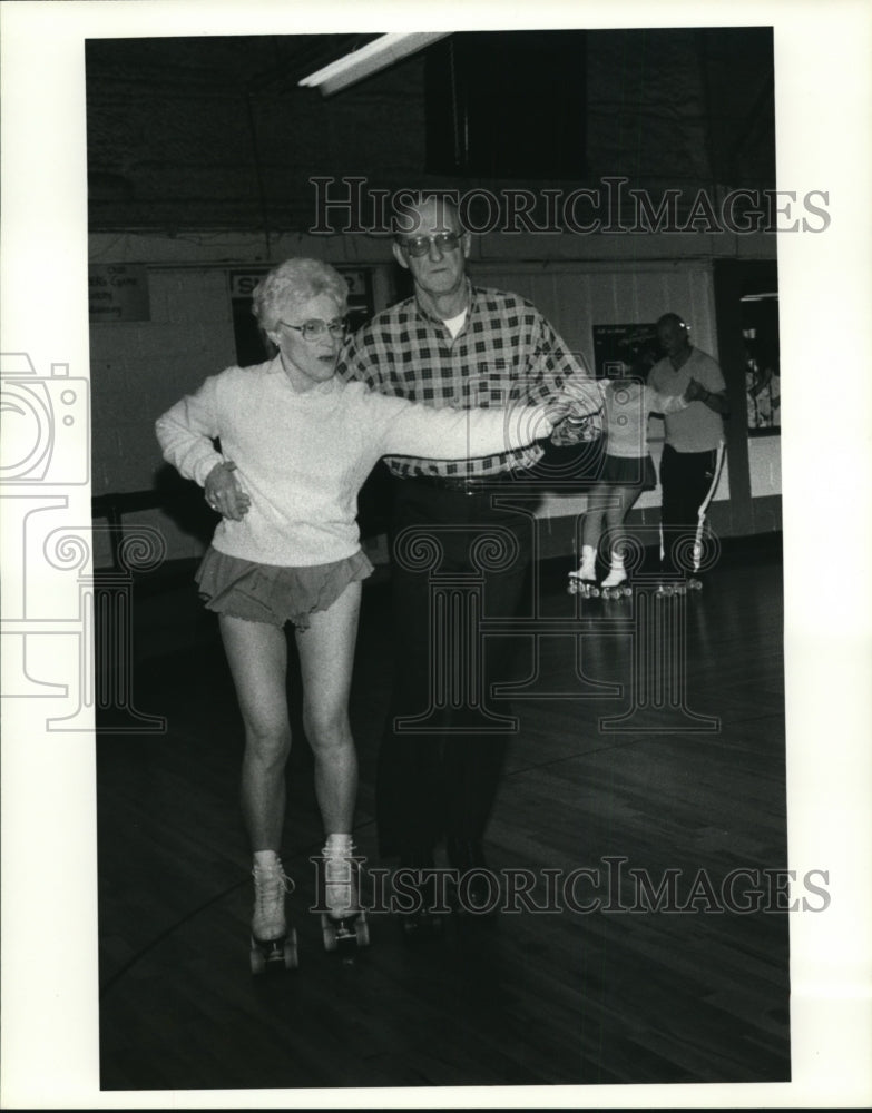 1987 Press Photo Roller Skating - cvb29242- Historic Images